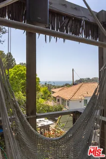 $3,995,000 | 454 Stassi Lane, Santa Monica, CA 90402