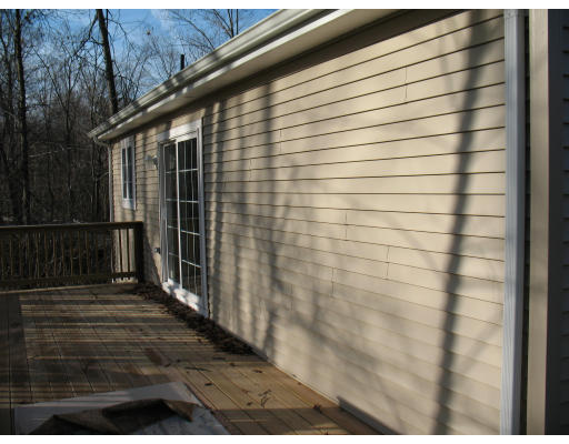31 Chocolog Road Uxbridge, MA 01569 - Photo 3 of 12 Gallery Image 3