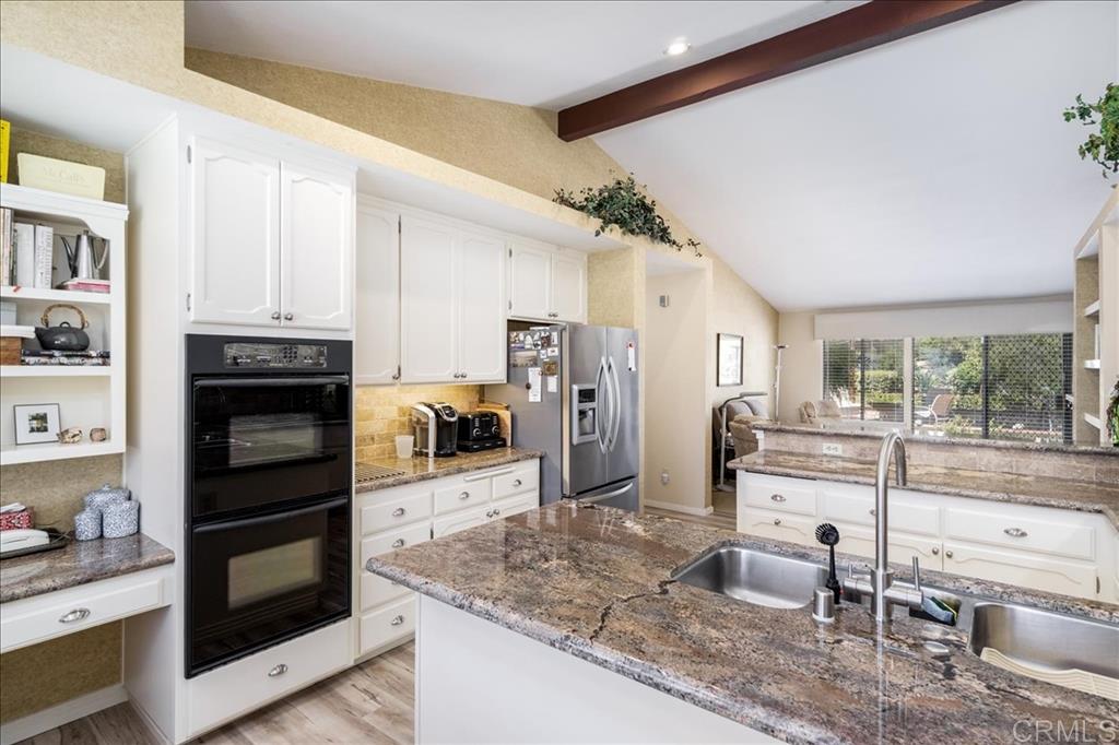 1530 Ventana Drive Escondido, CA 92029 - Photo 18 of 25