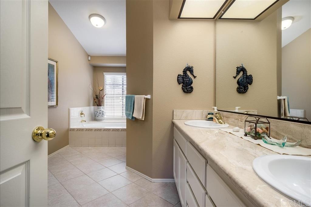 1530 Ventana Drive Escondido, CA 92029 - Photo 10 of 25