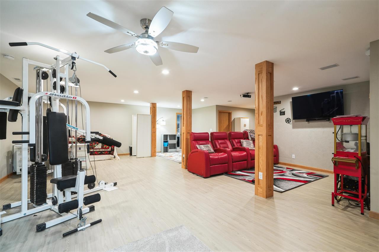 2870 Hunters Ridge Road Marion, IA 52302 - Photo 27 of 38 Gallery Image 27