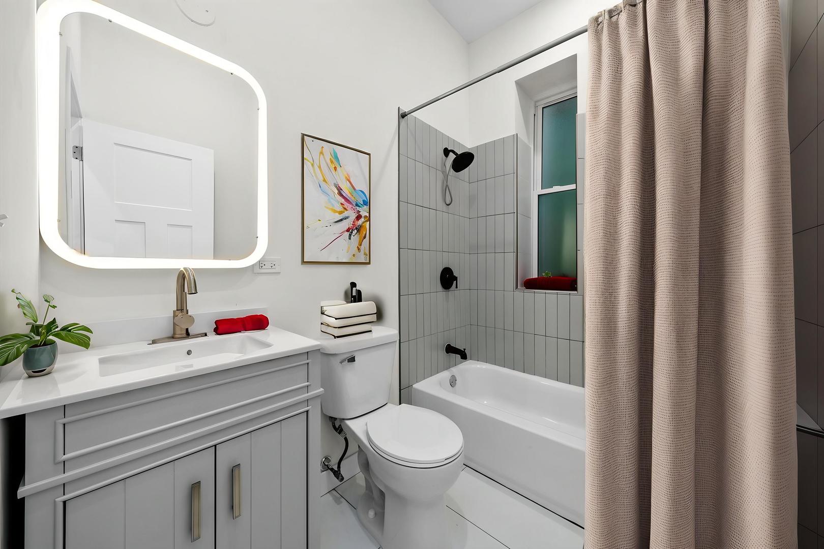 3037 West Lexington Street, Unit 1 Chicago, IL 60612 - Photo 7 of 16