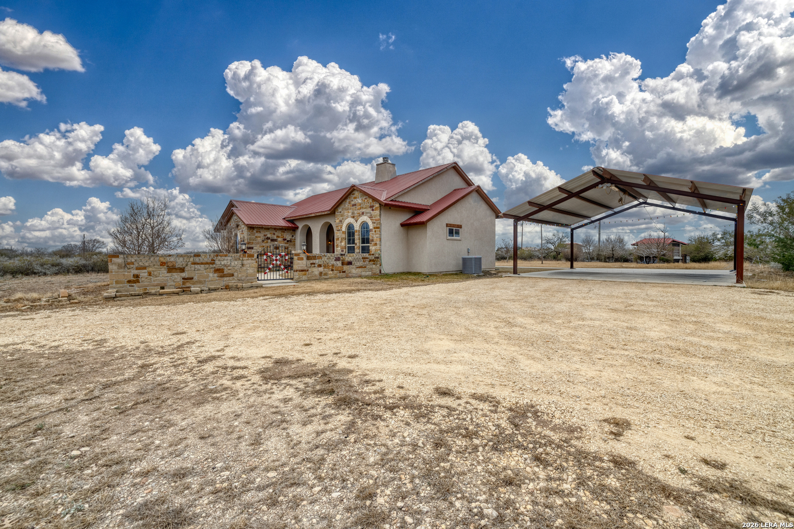 241 Marsh Lane Uvalde, TX 78801 - Photo 34 of 40