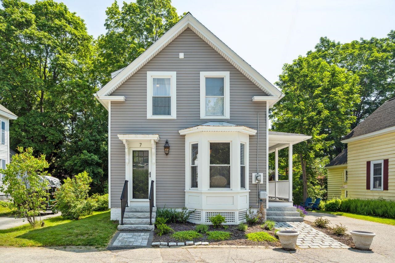 7 School Street Exeter, NH 03833 - Photo 1 of 46 Gallery Image 1