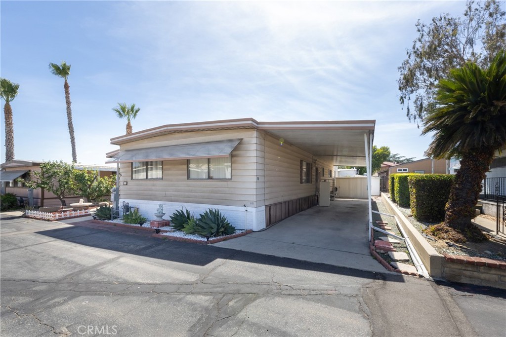 8651 Foothill Boulevard, Unit 18 Rancho Cucamonga, CA 91730 - Photo 3 of 31