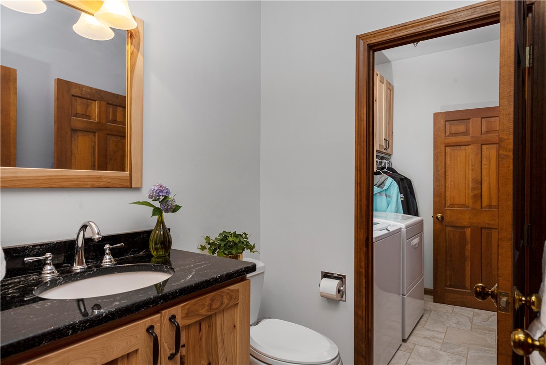 60 Arrowhead Way Warwick, RI 02886 - Photo 16 of 36