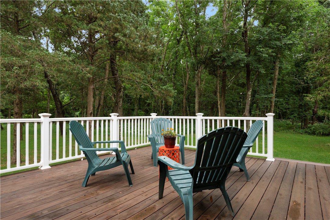 60 Arrowhead Way Warwick, RI 02886 - Photo 30 of 36