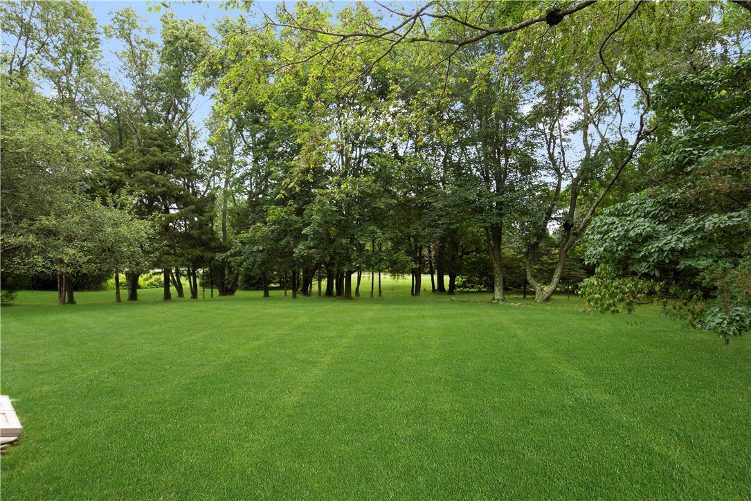 60 Arrowhead Way Warwick, RI 02886 - Photo 35 of 36