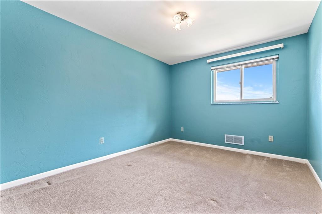 178 Reed Drive Pittsburgh, PA 15205 - Photo 18 of 25 Gallery Image 18