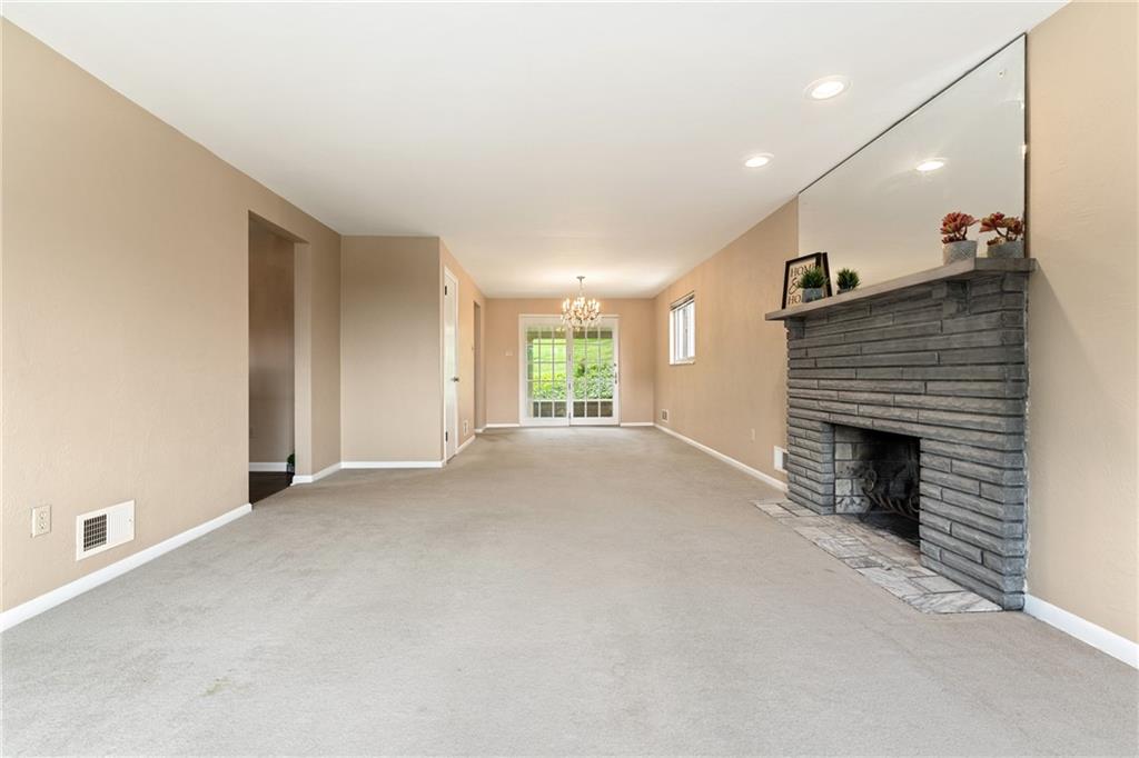 178 Reed Drive Pittsburgh, PA 15205 - Photo 5 of 25 Gallery Image 5