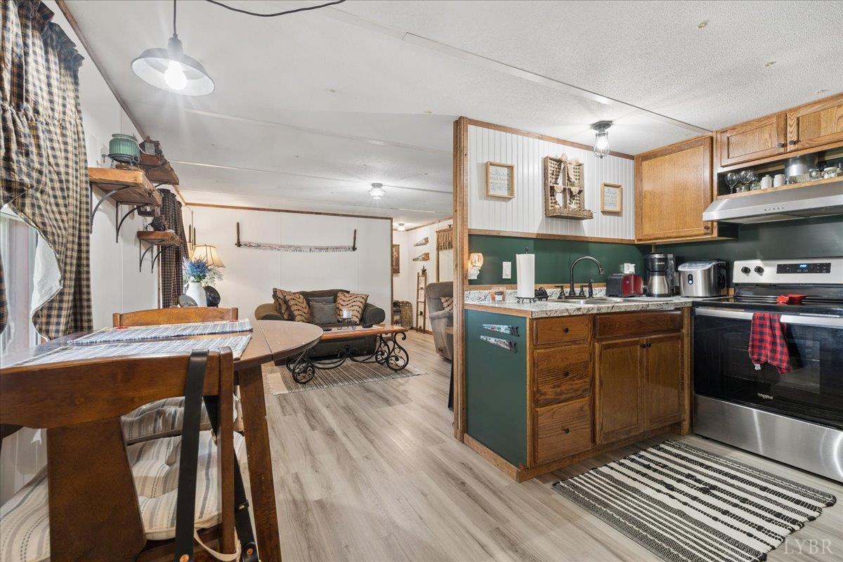1606 Mt Calvary Road Brookneal, VA 24528 - Photo 12 of 43