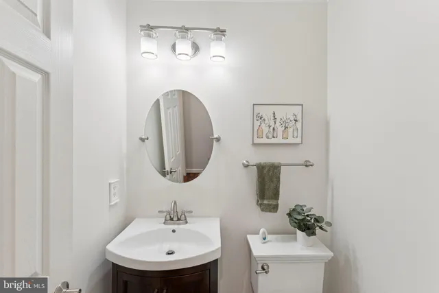 $1,150,000 | 7840 Preakness Lane, Fairfax Station, VA 22039