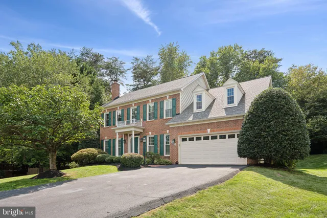 $1,150,000 | 7840 Preakness Lane, Fairfax Station, VA 22039