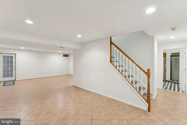 $1,150,000 | 7840 Preakness Lane, Fairfax Station, VA 22039