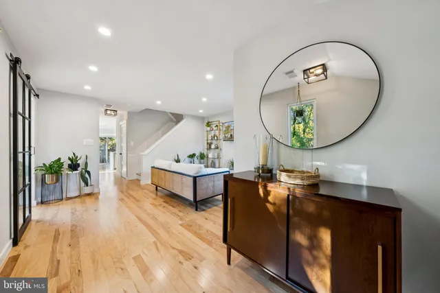 $340,000 | 18200 Windsor Hill Drive, Unit 301B, Olney, MD 20832