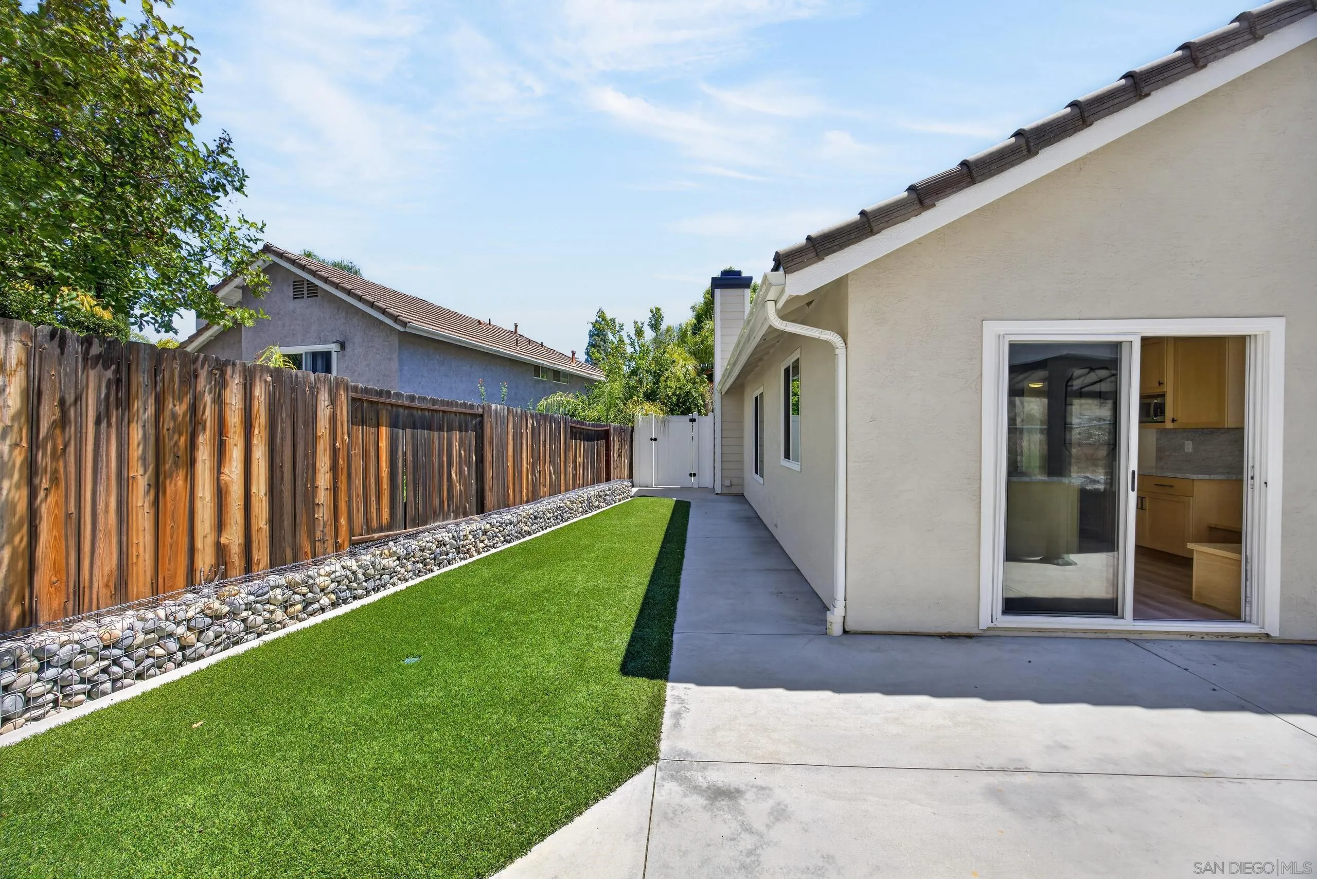 2409 Pimlico Place Alpine, CA 91901 - Photo 8 of 32