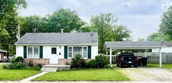 $165,000 | 205 Kuhne Boulevard, Troy, MO 63379