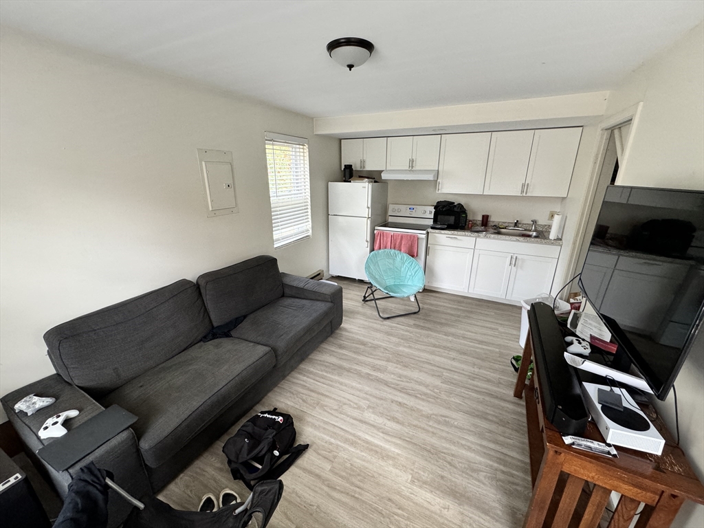 310 Belchertown Road Amherst, MA 01002 - Photo 11 of 41