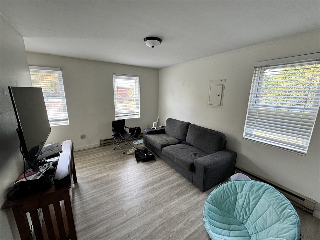 310 Belchertown Road Amherst, MA 01002 - Photo 12 of 41