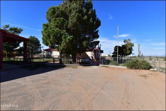 $250,000 | 7950 Onyx Court, Las Cruces, NM 88012