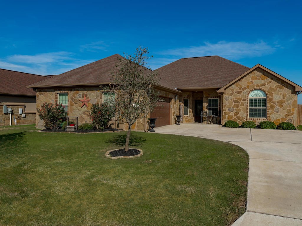 441 Jake Drive Jarrell, TX 76537 - Photo 1 of 1