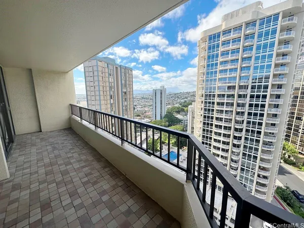 $3,000 | 55 South Judd Street, Unit 2107, Honolulu, HI 96817