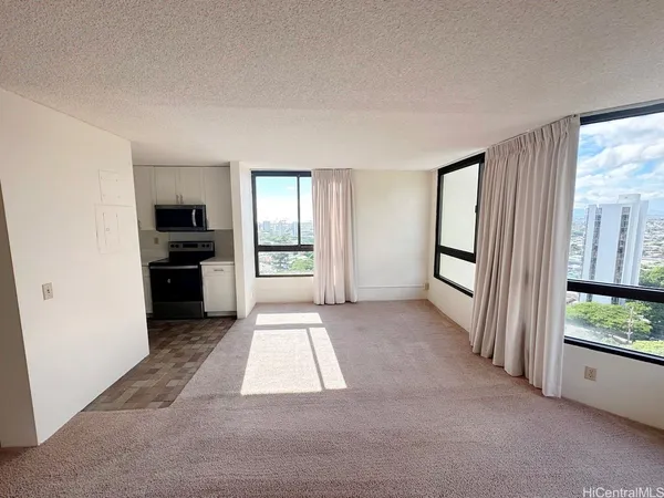 $3,000 | 55 South Judd Street, Unit 2107, Honolulu, HI 96817