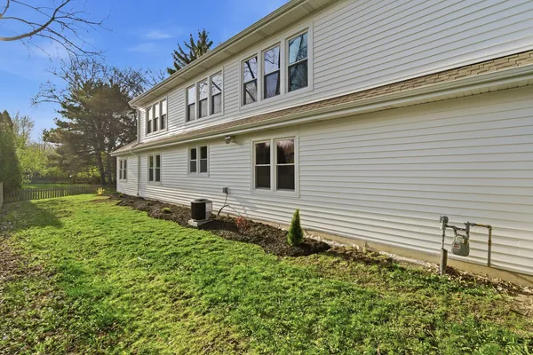 $1,799,000 | 48 Birchwood Avenue, Deerfield, IL 60015