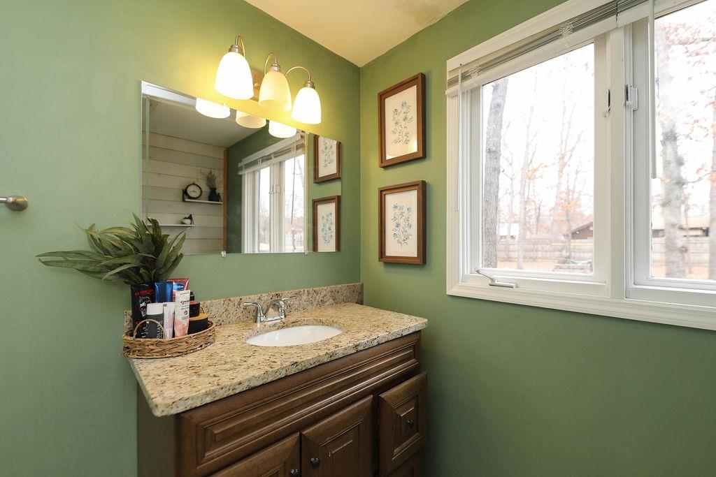 198 Forest Springs Drive Stuarts Draft, VA 24477 - Photo 15 of 43