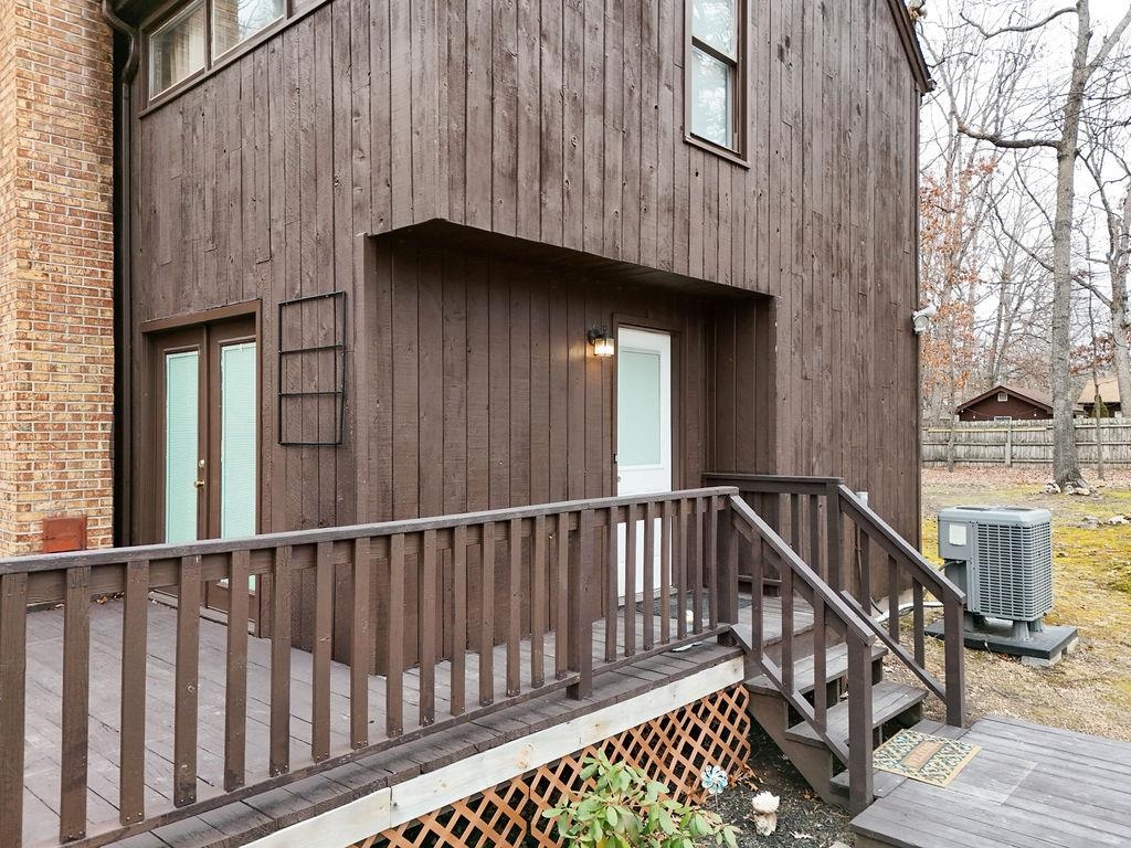 198 Forest Springs Drive Stuarts Draft, VA 24477 - Photo 3 of 43