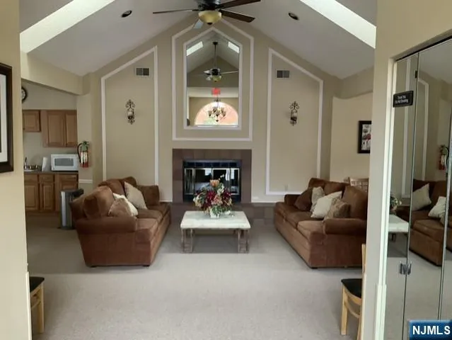 $2,500 | 108 Raintree Lane, Unit 108, Mahwah, NJ 07430