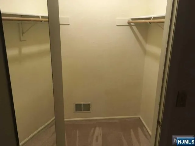 $2,500 | 108 Raintree Lane, Unit 108, Mahwah, NJ 07430