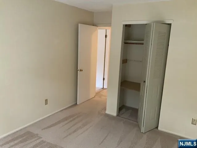 $2,500 | 108 Raintree Lane, Unit 108, Mahwah, NJ 07430