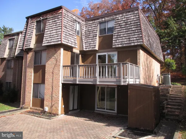 $2,950 | 19601 Sparr Spring Road, Gaithersburg, MD 20886