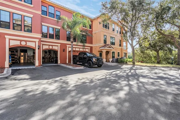 $450,000 | 2749 Via Cipriani, Unit 1023B, Clearwater, FL 33764