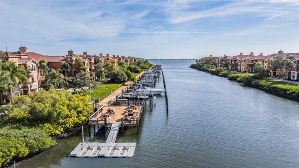 $450,000 | 2749 Via Cipriani, Unit 1023B, Clearwater, FL 33764