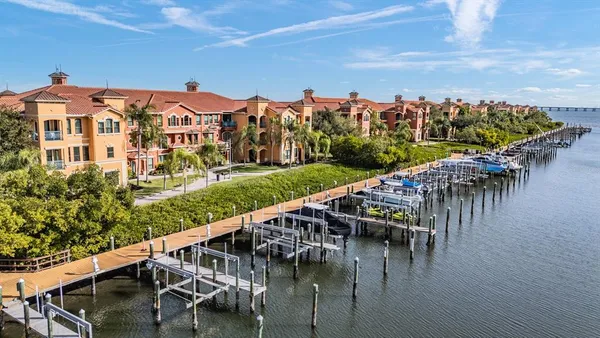 $450,000 | 2749 Via Cipriani, Unit 1023B, Clearwater, FL 33764