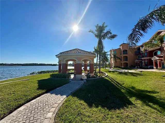 $450,000 | 2749 Via Cipriani, Unit 1023B, Clearwater, FL 33764