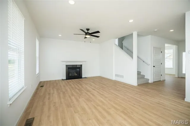 $351,900 | 0 Ash (majestic) Moscow Mills, Moscow Mills, MO 63362