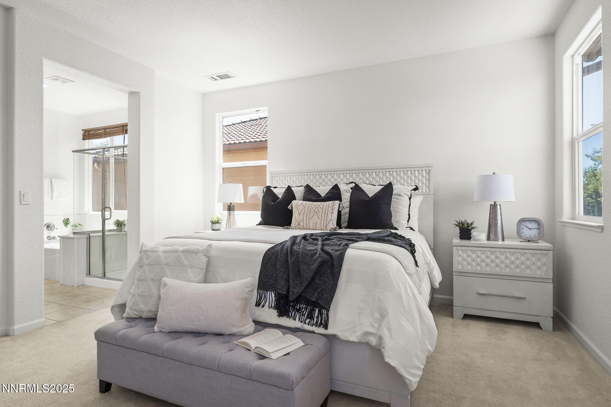 11135 Messina Way Reno, NV 89521 - Photo 20 of 31 a bedroom with bed and window
