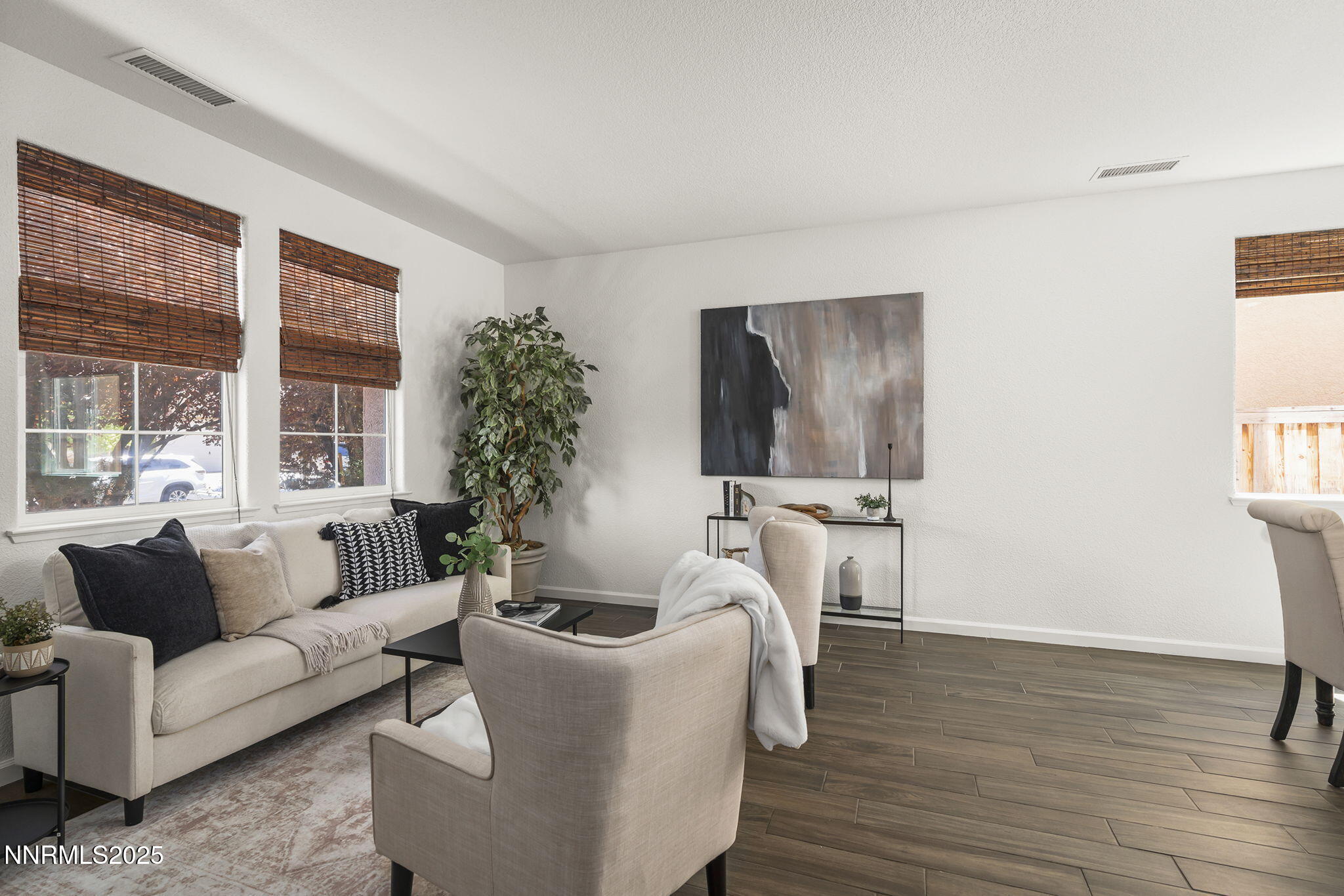 11135 Messina Way Reno, NV 89521 - Photo 4 of 31 a living room with furniture and a large window
