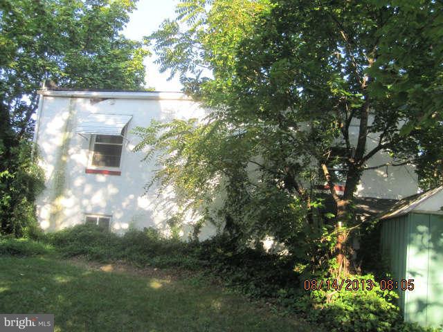2923 Hollins Ferry Road Baltimore, MD 21230 - Photo 12 of 13 Exterior (Rear)