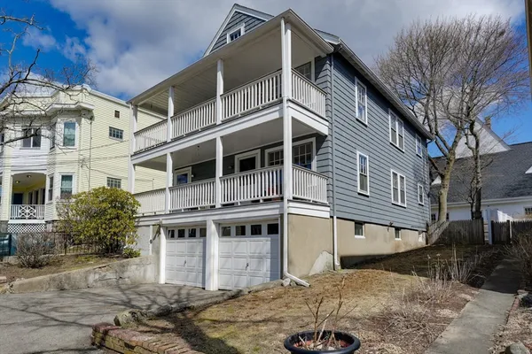 $725,000 | 16 Davis Street, Unit 16, Belmont, MA 02478