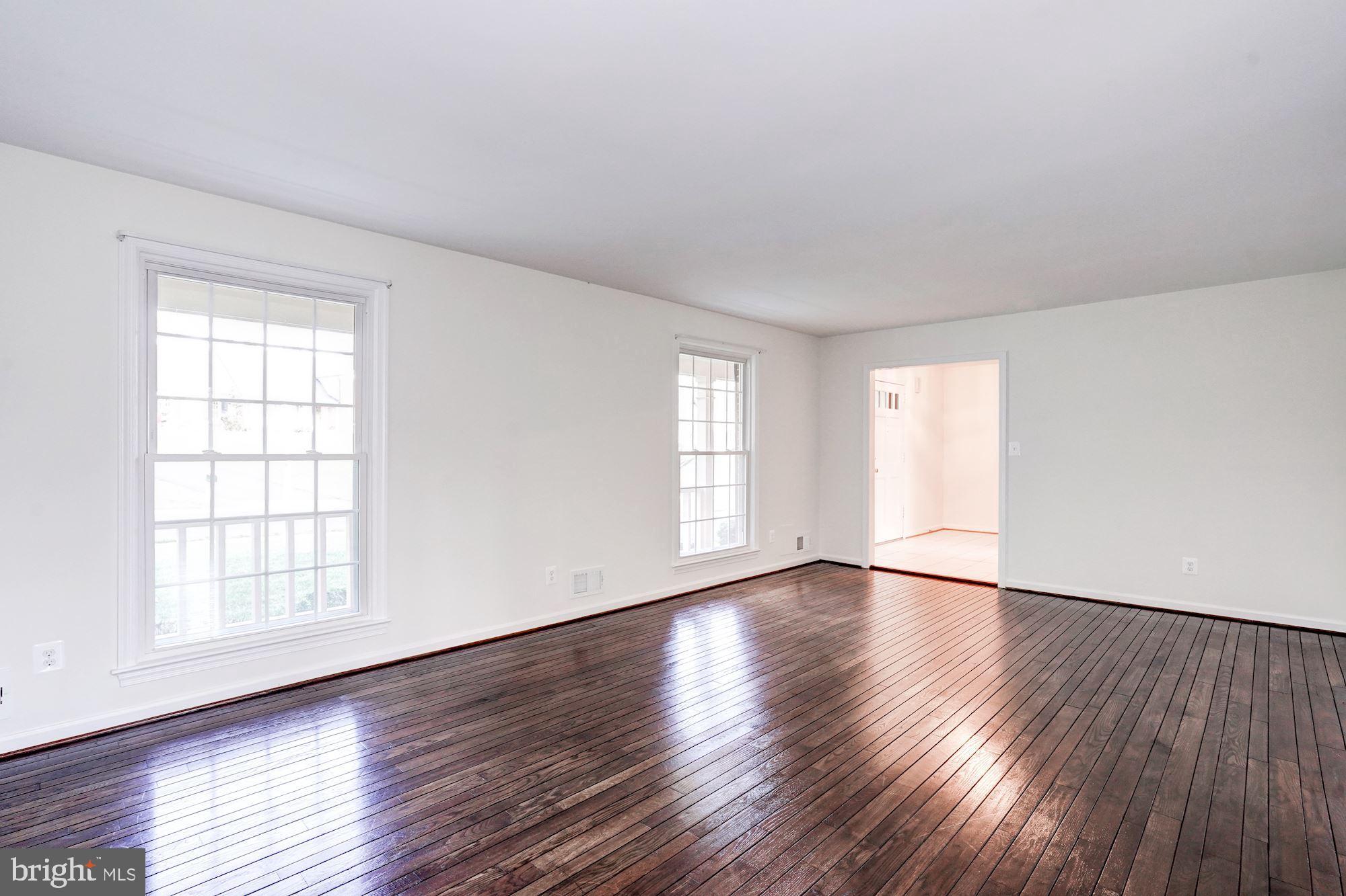 7915 Foxhound Road McLean, VA 22102 - Photo 3 of 19 Sun Drenched Living Room