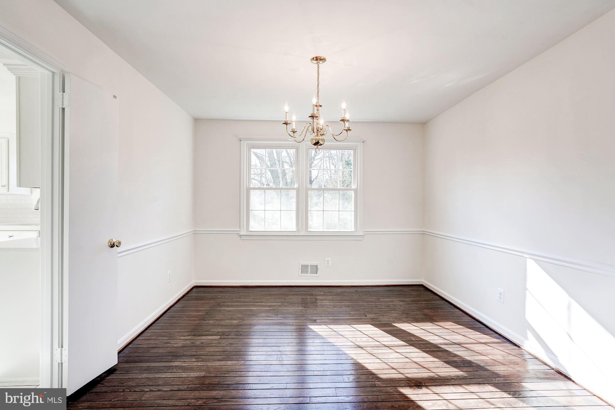 7915 Foxhound Road McLean, VA 22102 - Photo 4 of 19 Dining Room view from Living Room