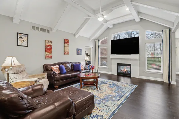 $689,900 | 21799 Christenbury Creek Boulevard, Macomb, MI 48044