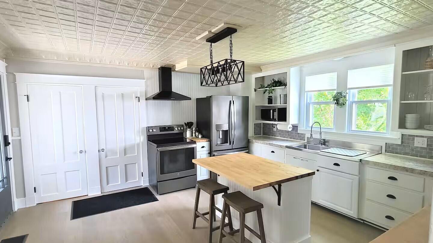 34 Western Avenue Waterville, ME 04901 - Photo 5 of 34 05. Oasis