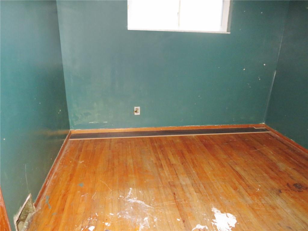 214 Erwin Place McKees Rocks, PA 15136 - Photo 13 of 25 a view of a small space