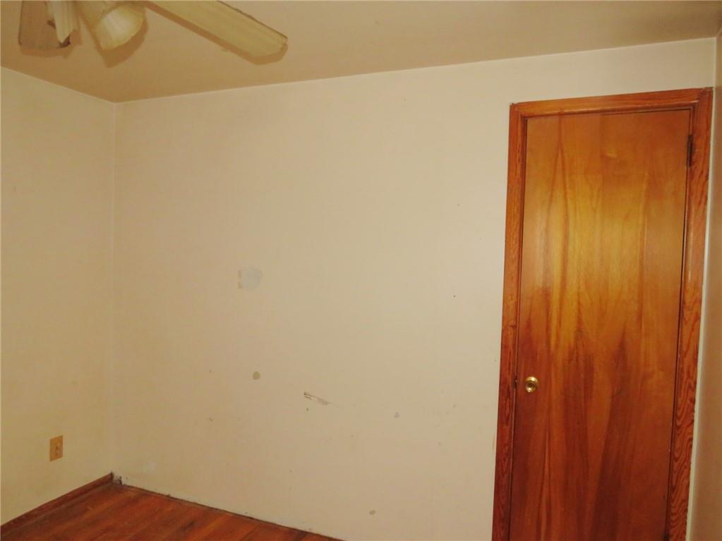 214 Erwin Place McKees Rocks, PA 15136 - Photo 18 of 25 a view of a small space