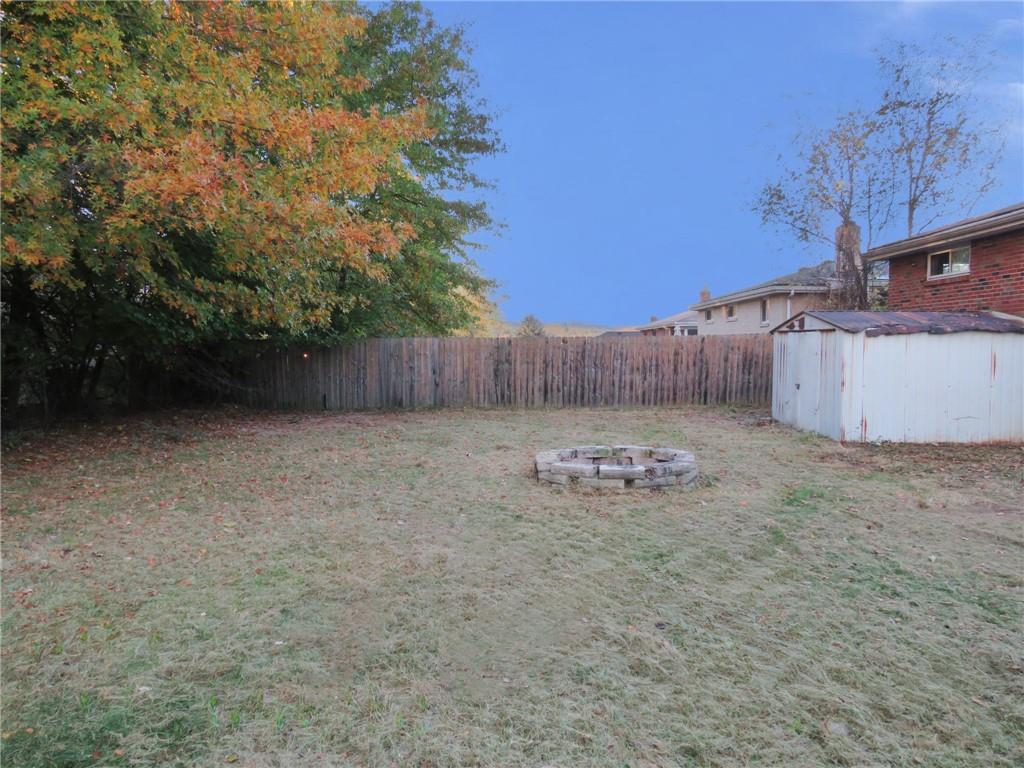 214 Erwin Place McKees Rocks, PA 15136 - Photo 5 of 25 a view of a backyard